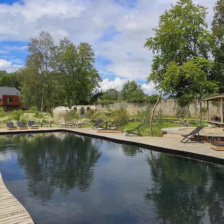 Hotel Domaine De Ronchinne - Maison Du Jardinier