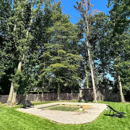 Domaine De Ronchinne - Maison Du Jardinier Hotel 3*