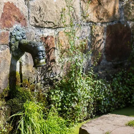 Domaine De Ronchinne - Maison Du Jardinier 3*