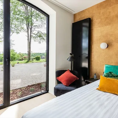 Hotel Domaine De Ronchinne - Maison Du Jardinier 3*