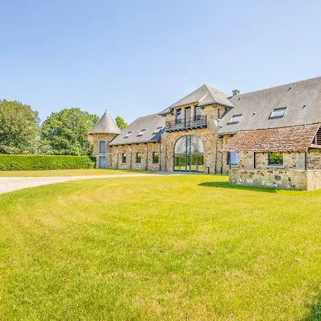 Hotel Domaine De Ronchinne - Maison Du Jardinier 3*