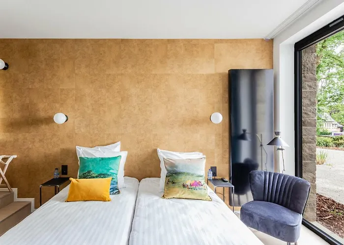 Hotel Domaine De Ronchinne - Maison Du Jardinier Maillen