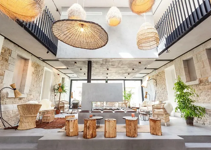 Domaine De Ronchinne - Maison Du Jardinier Maillen